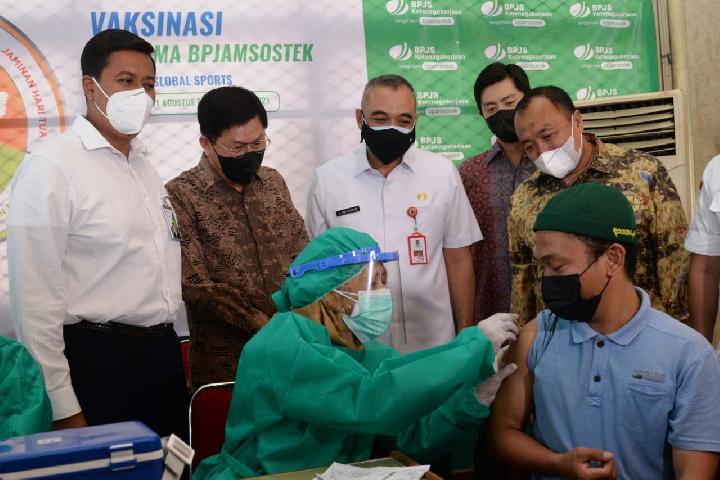 BPJAMSOSTEK Gelar Vaksinasi di Kabupaten Tangerang