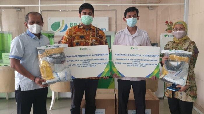 BPJAMSOSTEK Kantor Cabang Jakarta Pulo Gebang Berikan APD ke Dua Rumah Sakit 