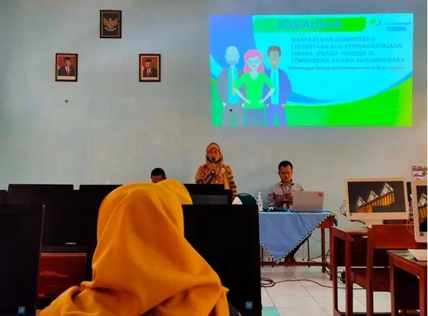 BPJS Ketenagakerjaan Sosialisasikan Programnya di MTs N 2 Banjarnegara