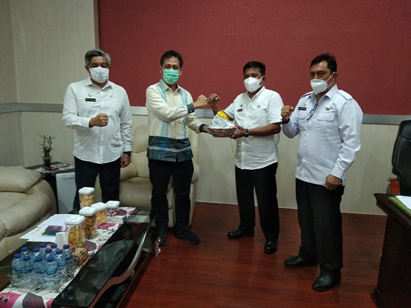 BPJS Ketenagakerjaan Cabang Tanjung Morawa Sumbang 17.000 Masker Untuk Honorer Pemkab Deliserdang